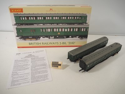 Lot 388 - HORNBY R3162A 2-BIL 2 car electric multiple...