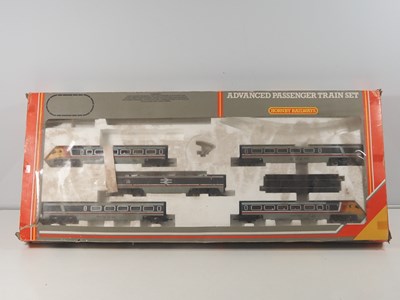 Lot 396 - HORNBY OO gauge R543 Advanced Passenger Train...