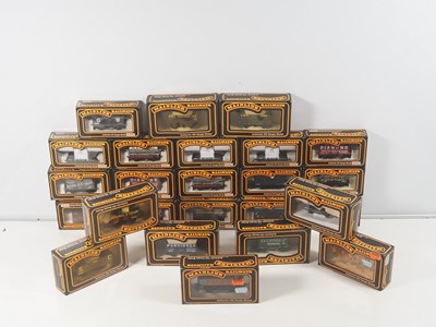 Lot 397 - MAINLINE OO gauge wagons, various types and...