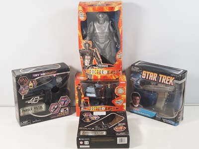 Lot 448 - Group of Sci-Fi related toys and replicas,...