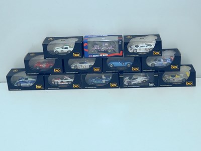 Lot 676 - IXO 1:43 scale diecast racing cars, including...