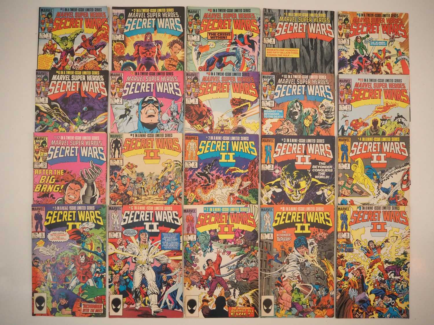 Lot 16 - MARVEL SUPER HEROES SECRET WARS #1-7, 9-12 +...