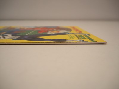 Lot 37 - AMAZING SPIDER-MAN #129 - (1974 - MARVEL) -...