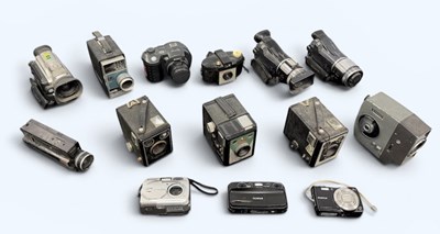 Lot 590 - Collection of various vintage film, digital...