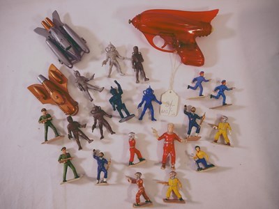 Lot 23 - KENTOYS / EAGLEWALL rare set of 1950s vintage...