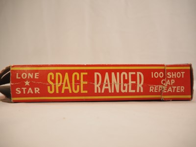 Lot 44 - LONE STAR 'Space Ranger 100 Cap Repeater Gun' -...