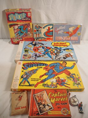 Lot 61 - A mixed group of vintage MARVEL collectables...