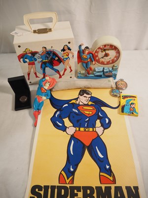 Lot 73 - Small group of DC collectables to include a...