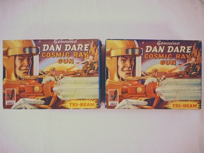 Lot 144 - PALITOY DAN DARE Tri-Beam 'Cosmic Ray-Gun',...