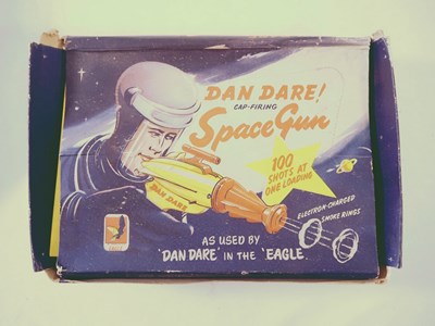 Lot 155 - LONESTAR DAN DARE diecast cap firing 'Space...
