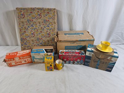 Lot 276 - Collection of eight vintage kitchenware toys...