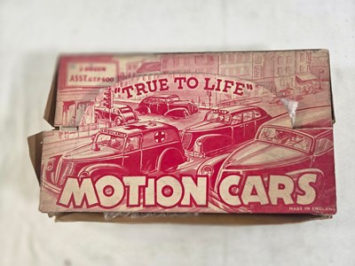 Lot 279 - Shop display box containing 12 x vintage ARGO...