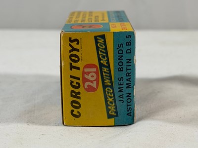 Lot 300 - CORGI 261 diecast James Bond's Aston Martin...