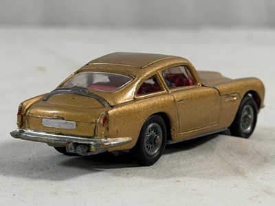 Lot 300 - CORGI 261 diecast James Bond's Aston Martin...
