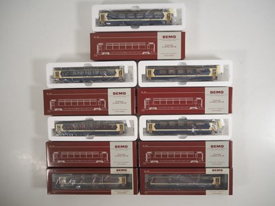 Lot 9 - BEMO HOm narrow gauge MOB passenger coaches...