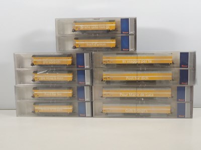 Lot 65 - ROCO - A group of Swiss Outline HO gauge twin...