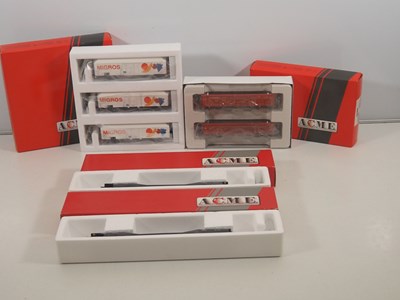 Lot 98 - ACME - A group of HO gauge European Outline...