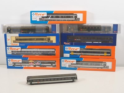 Lot 103 - ROCO - A group of HO gauge Swiss Outline...