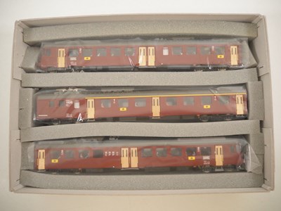 Lot 126 - HUI MODELLBAU HO gauge scarce very limited...