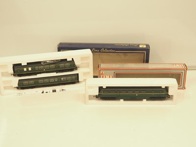 Lot 164 - A OO gauge Class 101 LIMA 2-car DMU together...