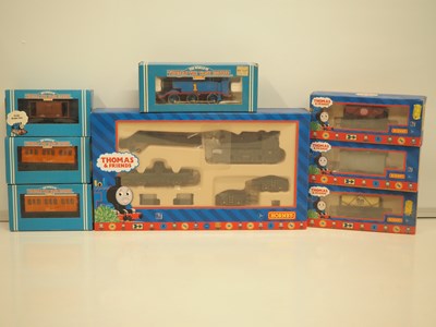 Lot 206 - HORNBY 'Thomas the Tank Engine' OO gauge...