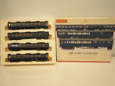 Lot 219 - HORNBY OO gauge R2946 4-VEP class 423 4-car...