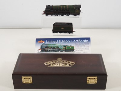Lot 230 - BACHMANN OO gauge 20-2009 limited edition...