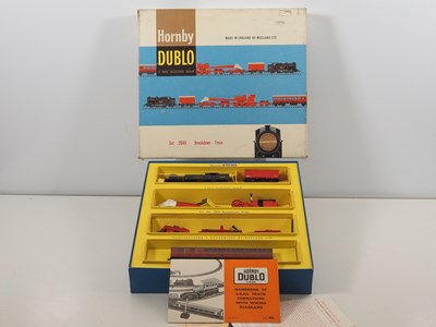 Lot 234 - HORNBY DUBLO OO gauge 2049 2-rail Breakdown...