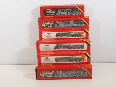 Lot 290 - A group of HORNBY OO gauge steam locomotives,...
