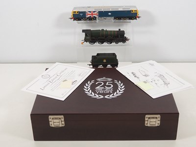 Lot 326 - BACHMANN OO gauge 25-2014 limited edition...