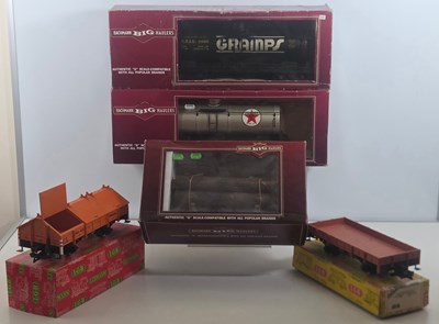 Lot 351 - A group of G scale mostly American Outline...