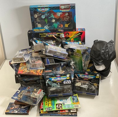 Lot 389 - A very Large group of Star Wars/Star Trek...