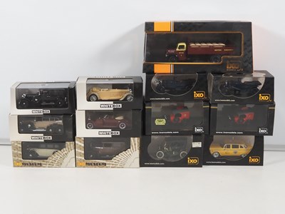 Lot 532 - A mixed group of 1:43 scale diecast models by...