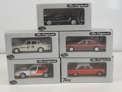 Lot 681 - A group of 1:43 scale Australian diecast grey...