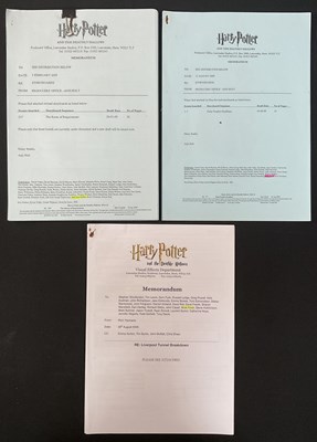 Lot 180 - HARRY POTTER AND THE DEATHLY HALLOWS (2010)...