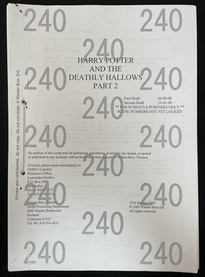 Lot 92 - HARRY POTTER AND THE DEATHLY HALLOWS PART 2...