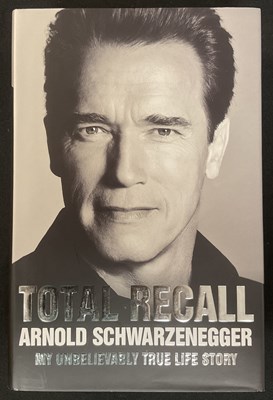 Lot 284 - ARNOLD SCHWARZENEGGER - A signed copy of the...