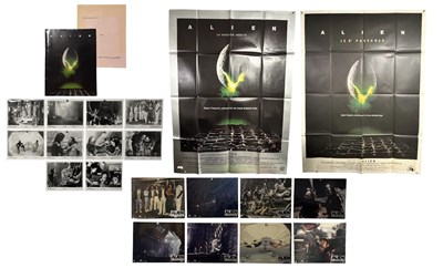 Lot 415 - ALIEN (1979) A complete press pack with black...