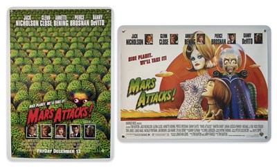 Lot 388 - MARS ATTACKS (1996) A UK Quad and US teaser...