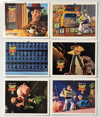 Lot 38 - TOY STORY 2 (1999) US lobby card set of 11...