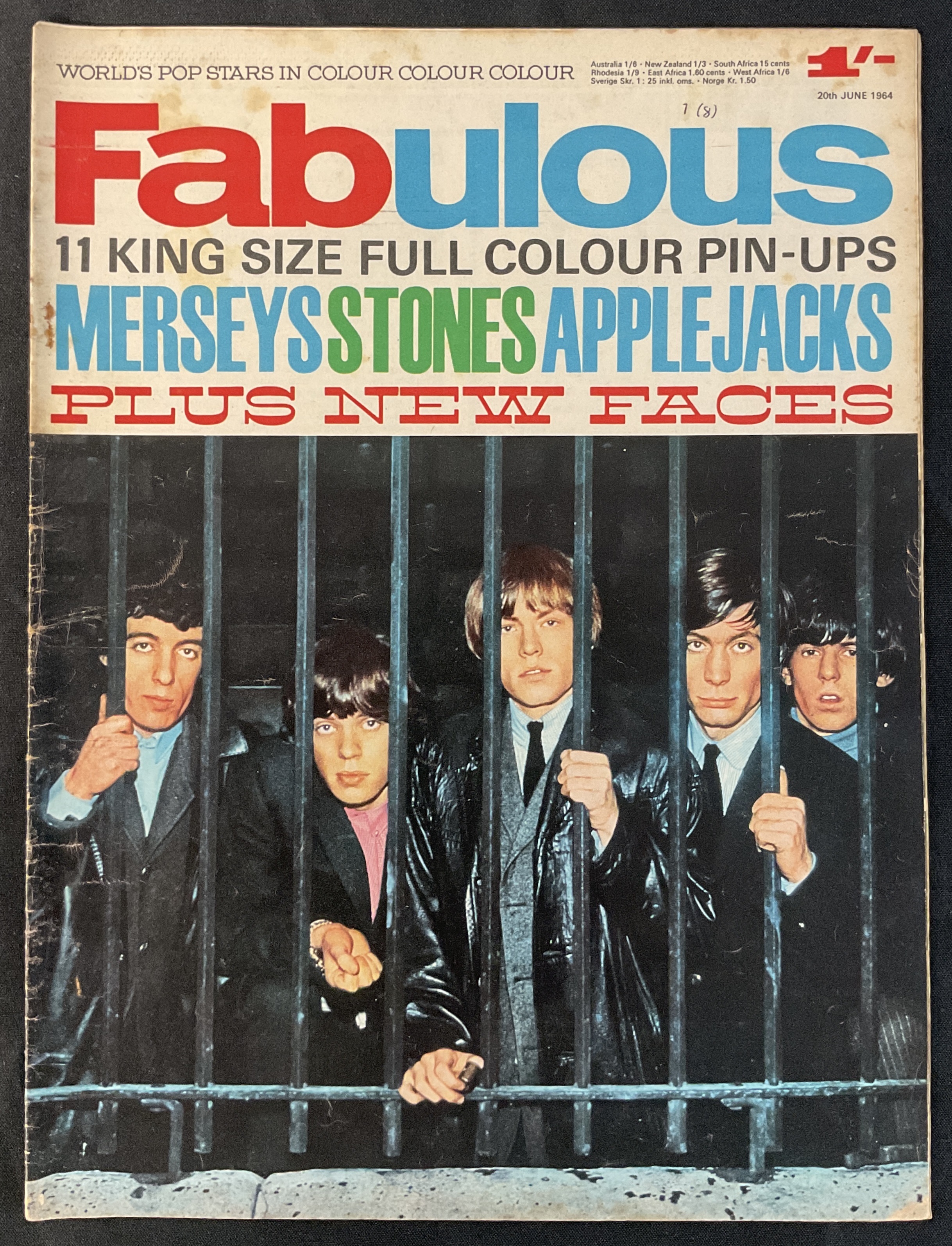 Lot 180 - A collection of 9 FABULOUS MAGAZINE