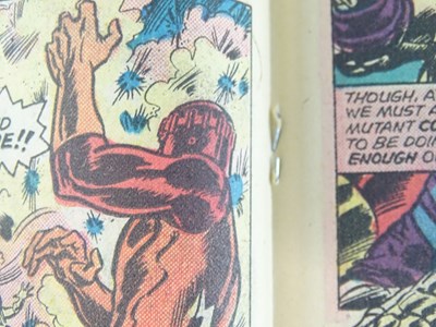 Lot 13 - UNCANNY X-MEN #99 - (1976 - MARVEL - UK Price...
