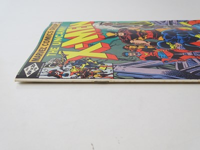 Lot 40 - UNCANNY X-MEN #155 - (1982 - MARVEL) - First...