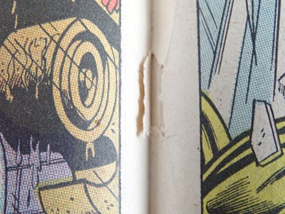 Lot 46 - IRON MAN #9 (1969 - MARVEL - UK Cover Price) -...