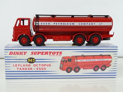 Lot 126 - A DINKY Supertoys 943 Leyland Octopus Tanker -...