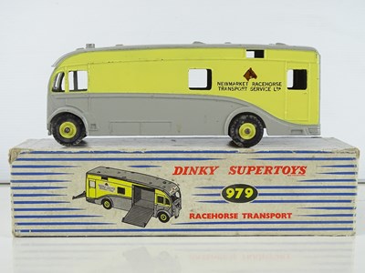Lot 133 - A DINKY Supertoys 979 Racehorse Transport...