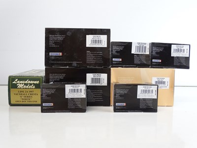 Lot 43 - A mixed group of diecast models by OXFORD and...