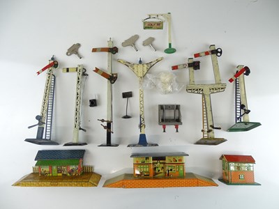 Lot 582 - A large quantity of O Gauge accessories and...