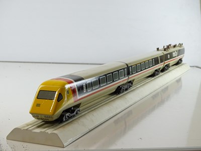 Lot 104 - A large scale display model (51" x 4" x 4") of...