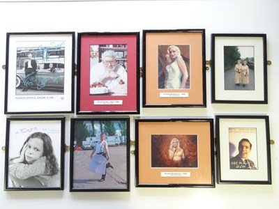 Lot 192 - A large quantity of framed and glazed...